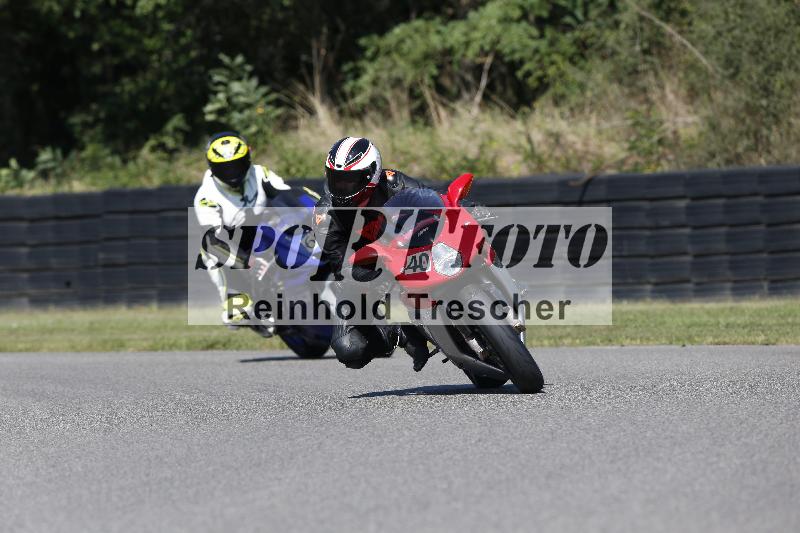 /Archiv-2025/49 26.08.2025 Cornu Master School ADR/rot-rouge/40